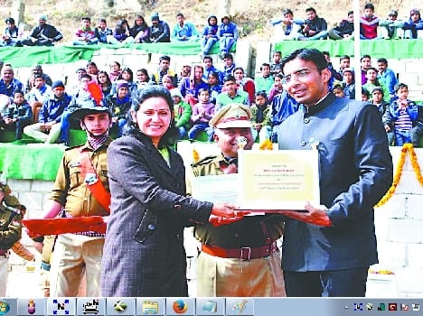 Eight officers, staff honored